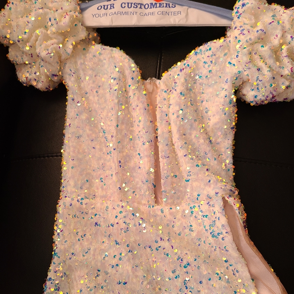 Women White Sequin Dress size Small Pre-owned In Great Condition - Picture 6 of 8